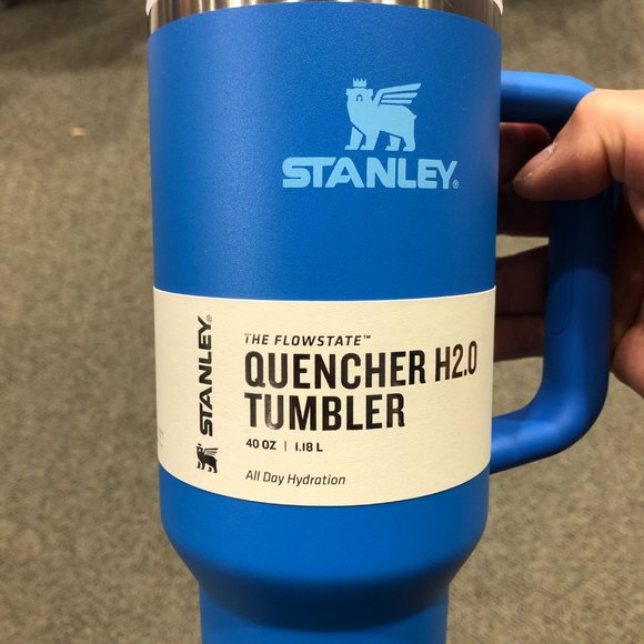 Stanley Quencher H2.0 40 OZ tumbler azure blue New release - Picture 5 of 7